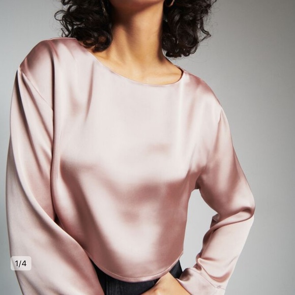 Satin crew neck - Picture 1 of 6